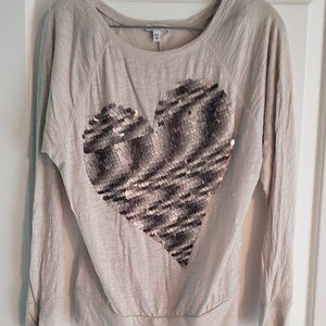 Sequins metallic heart shirt